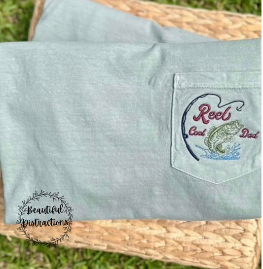 EMBROIDERED REEL COOL DAD POCKET TEE