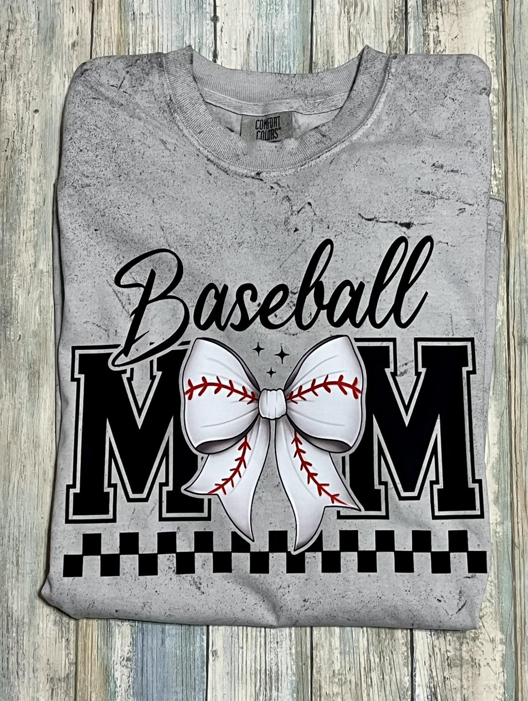 Baseball Mom tee