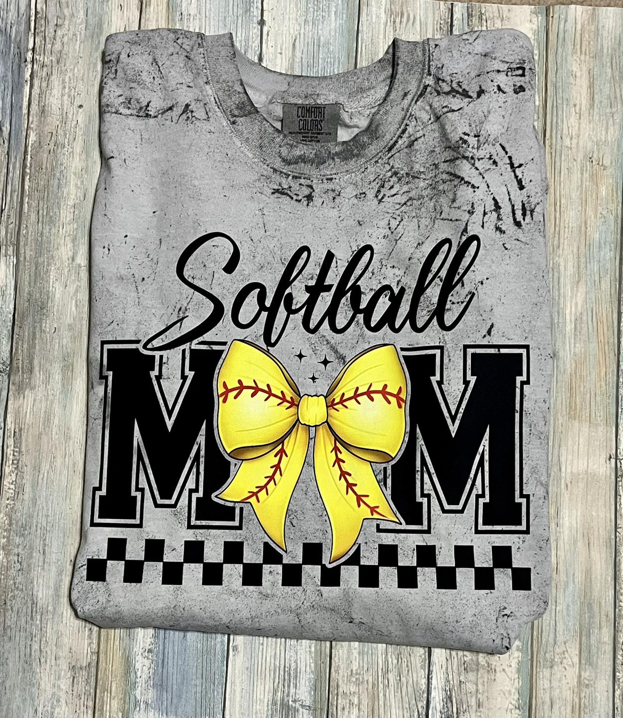 Softball Mom tee